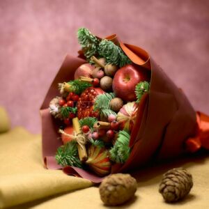 Букет новогодний с елочными украшениями "Гранат и яблоки" 10 Букет новогодний с елочными украшениями "Гранат и яблоки" — изображение 3