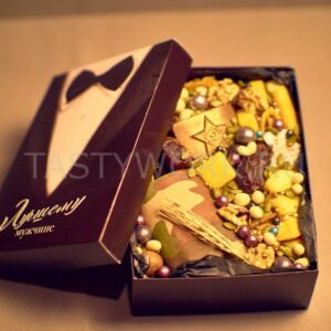 Подарочный набор в картонной коробке "Солдатский паек" 9 Подарочный набор в картонной коробке "Солдатский паек" — изображение 2