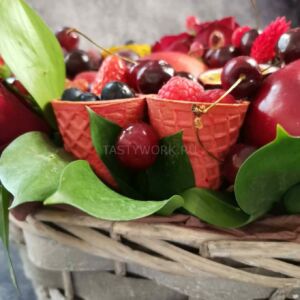 Поздравительная корзина с фруктами 10 Поздравительная корзина с фруктами — изображение 3