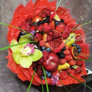 Букет из фруктов "Красный бархат" 8 Букет из фруктов "Красный бархат" — изображение 3