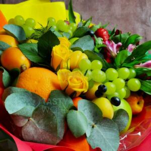 Букет из фруктов "Краски лета" 7 Букет из фруктов "Краски лета" — изображение 2