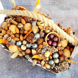 Деревянный бокс с орехами "Октябрь" 14 Деревянный бокс с орехами "Октябрь" — изображение 3