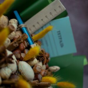 Букет из орехов "Снова в школу!" 12 Букет из орехов "Снова в школу!" — изображение 3