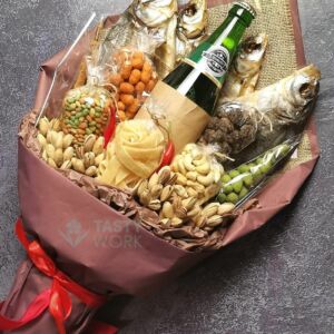 Букет из снеков и вяленой рыбы "Зачарованный" 8 Букет из снеков и вяленой рыбы "Зачарованный" — изображение 3