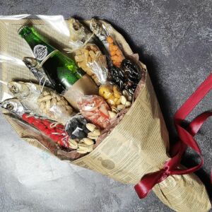 Букет из вяленой рыбы и снеков "Для защитника" 7 Букет из вяленой рыбы и снеков "Для защитника" — изображение 2