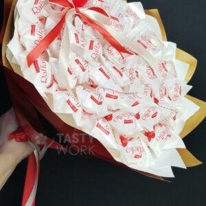 Букет из конфет "Серцеед" 17 Букет из конфет "Серцеед" — изображение 2