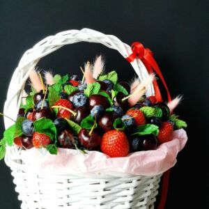 Корзинка с ягодами "Предложение" 13 Tastywork