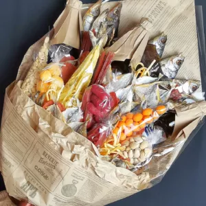 Букет из вяленой рыбы и снеков "Вяленый" 8 Букет из вяленой рыбы и снеков "Вяленый" — изображение 3