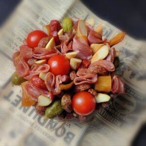 Мясной бенто тортик "Съедобное настроение" 15 Мясной бенто тортик "Съедобное настроение" — изображение 4