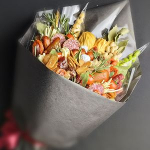 Мужской букет из сыров, колбасок и снеков "Тореадор" 30 Мужской букет из сыров, колбасок и снеков "Тореадор" — изображение 7