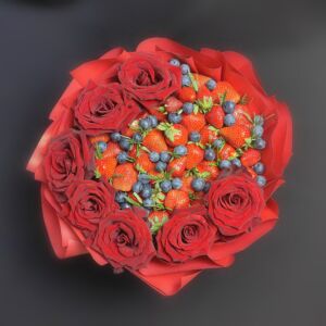 Букет из ягод и цветов "Вивальди" 8 Букет из ягод и цветов "Вивальди" — изображение 3