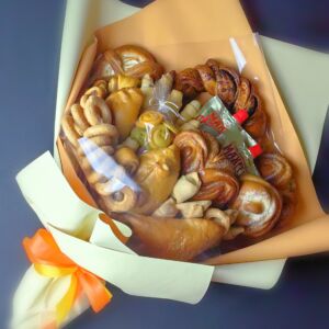 Букет из булочек "Семейные истории" 11 Букет из булочек "Семейные истории" — изображение 4