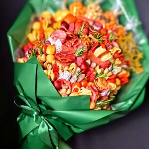 Мясной букет из колбасок и сыра"Мужское счастье" 16 Мясной букет из колбасок и сыра"Мужское счастье" — изображение 5