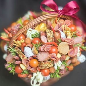 Мясное лукошко "Эйфория" с колбасками и сыром 17 Мясное лукошко "Эйфория" с колбасками и сыром — изображение 2