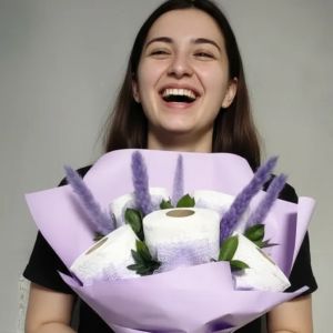Букет из туалетной бумаги "С любовью и заботой" 5 Букет из туалетной бумаги "С любовью и заботой" — изображение 2